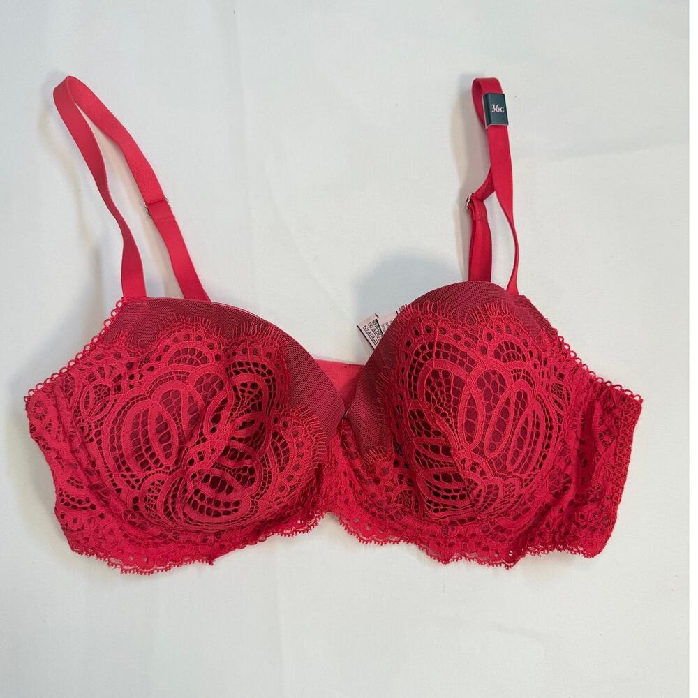Victoria’s Secret Dream Angels Bra Set 36C M Red Black Lace Demi Cheeky NWT - Picture 2 of 9